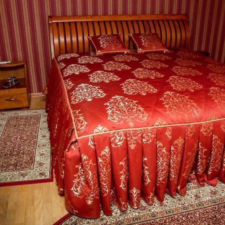 Maetok Country Club Hotell Petrovo Eksteriør bilde